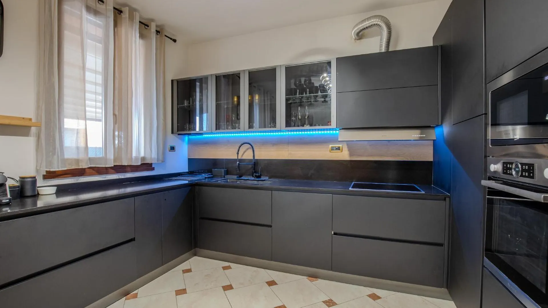 Villa Melanie Argelato 0*,